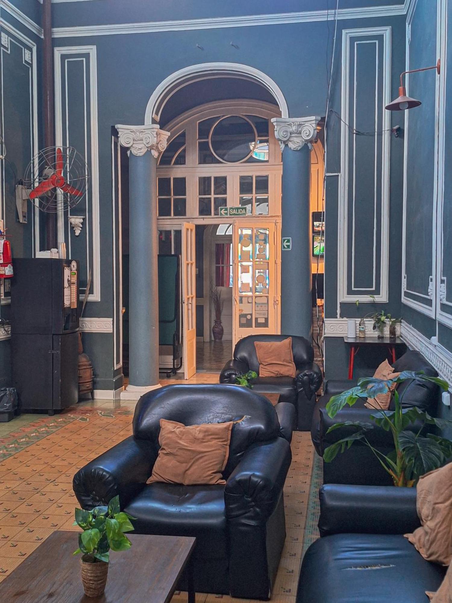 Hostel Alvear Cordoba Dış mekan fotoğraf